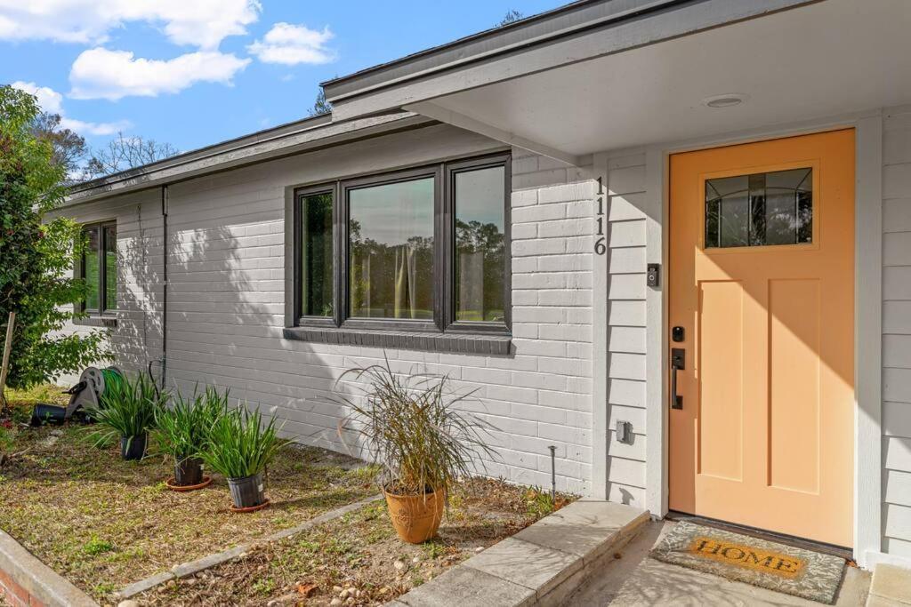 Smart Bungalow: 10-Min To Uf, Central Location Gainesville Exteriör bild