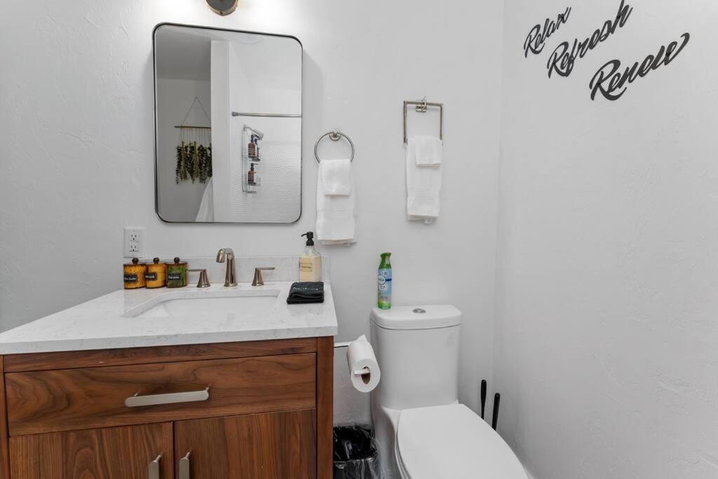 Smart Bungalow: 10-Min To Uf, Central Location Gainesville Exteriör bild
