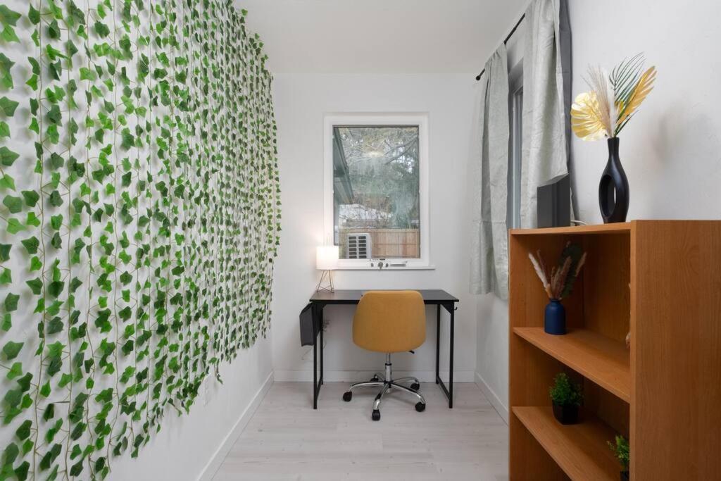 Smart Bungalow: 10-Min To Uf, Central Location Gainesville Exteriör bild